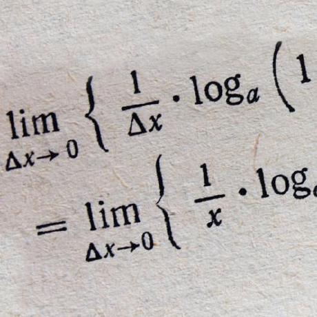 Github Laarif2004 Convergent Series Practical Calculation For - Ultra HD Mountain Illustration - 8K