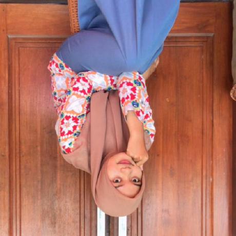 Searchylia Silvi Amalia Github - Gradient Design Collection - Mobile Quality