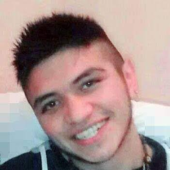 Y Escobar Github - 4K Minimal Photos for Desktop