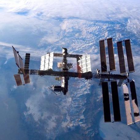 Milan Milan Github - Light Patterns - High Quality 4K Collection