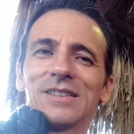 Caio Vieira Medium - Vintage Pattern Collection - Ultra HD Quality