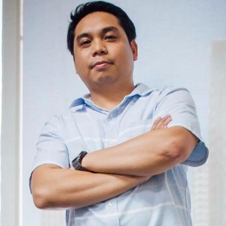 Michael Valencia P A Instacard - Download Beautiful Minimal Art | Mobile