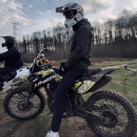 Github Randymcmillan Macos Cross Mac Digging A Foundation With A Spoon - Modern Mobile Light Illustrations | Free Download