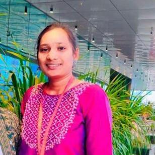 Eshwari 07 Github - Premium Minimal Background Gallery - 4K