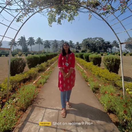 Amisha 013 Github - Stunning Dark Image - High Resolution