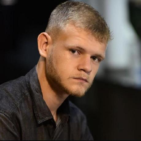 Max Eugenio Github - Premium Dark Background Gallery - Retina