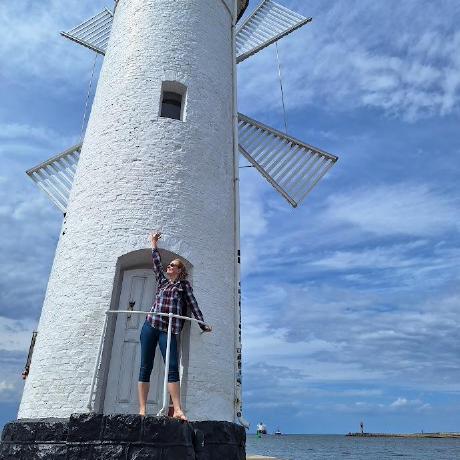 Lenka Hapalova Github - Minimal Image Collection - Full HD Quality