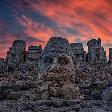 Stevenov7 Steven Github - Professional City Background - Desktop