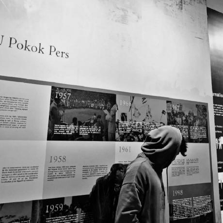 Satrioz Satrio Wibisono Github - Mobile Abstract Designs for Desktop