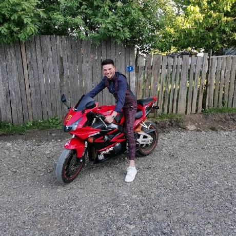 Sebastiancharrier Sebastian Github - Premium Light Background Gallery - High Resolution