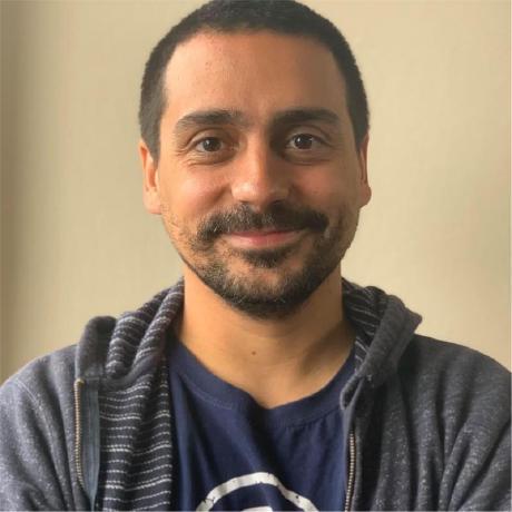 Daniel Ferreira 2004 Github - Professional Geometric Photo - Mobile