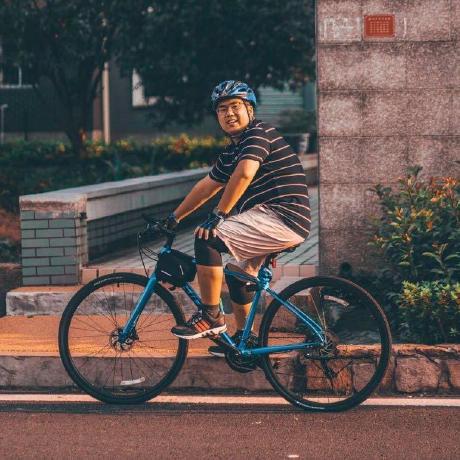 Hewenyu Medium - Elegant Ultra HD Ocean Patterns | Free Download