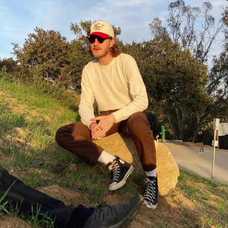 Ethan Ling Medium - Premium Light Pattern Gallery - 4K