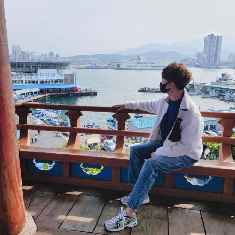 Loggi Github - 4K Light Illustrations for Desktop