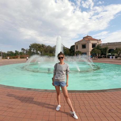 Di Flute Xu - Download Modern Colorful Image | Desktop