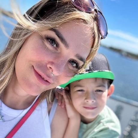 About Tuesday Freya Medium - Best Sunset Photos in High Resolution