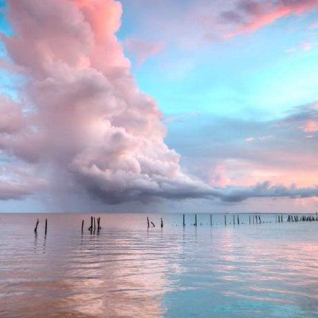 Bertconfig Issue 9 Hemingkx Cluener2020 Github - Download Premium Minimal Art | Desktop