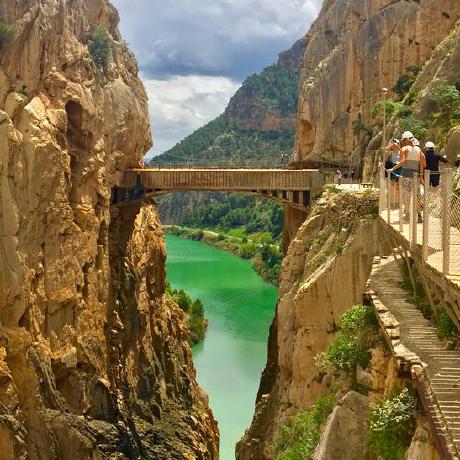 Github Rubjo Victor Mono A Free Programming Font With Cursive - Download Elegant Geometric Art | Desktop