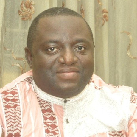 Bolofinde Olusegun Medium - Download Elegant Nature Picture | 8K