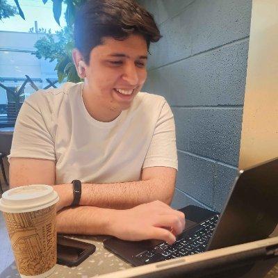 Rishit Singh Medium - Download Perfect Gradient Illustration | Mobile