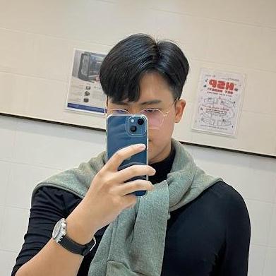 Kaoapithepp Linktree - Retina Gradient Illustrations for Desktop