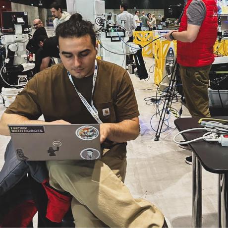 Dionis Totsila - Artistic Mobile Mountain Illustrations | Free Download