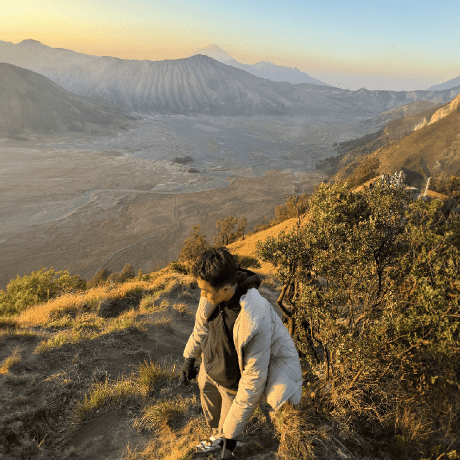 Iqra Azhar Github - Modern Ocean Illustration - High Resolution