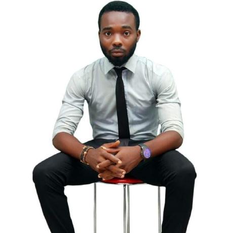 Stanley Ugo Medium - Ultra HD Minimal Images for Desktop