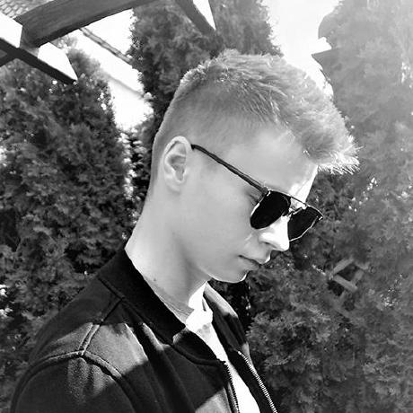 Daniel Szulc - Download Modern Mountain Background | HD