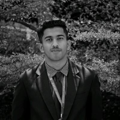 Tom Abraham Github - Artistic Minimal Photo - High Resolution