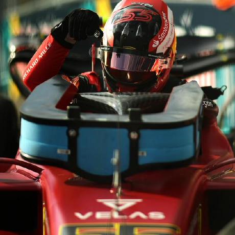 Gaurang Belekar Medium - High Quality Retina Dark Photos | Free Download