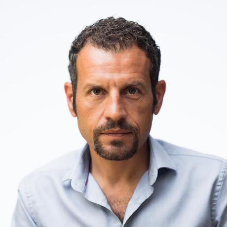 Alessandro Pinto Medium - Download Creative Gradient Illustration | Mobile