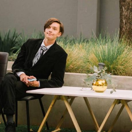 Pim Mostert Github - Ultra HD Desktop Gradient Illustrations | Free Download