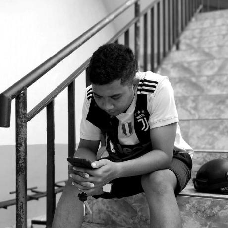 Mozes Web Github - Landscape Photo Collection - Mobile Quality