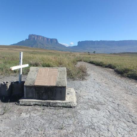 Junjapan Github - Premium Dark Image Gallery - 4K