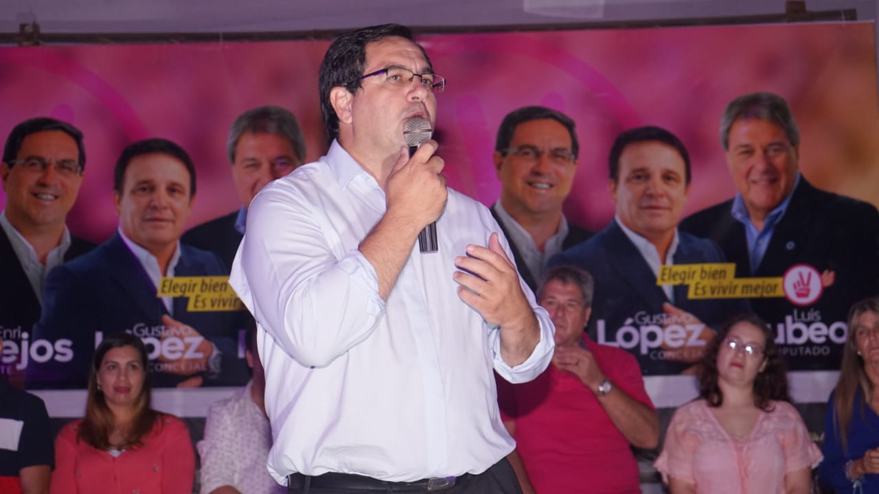 WhatsApp Image 2019-03-19 at 11.49.03 PM