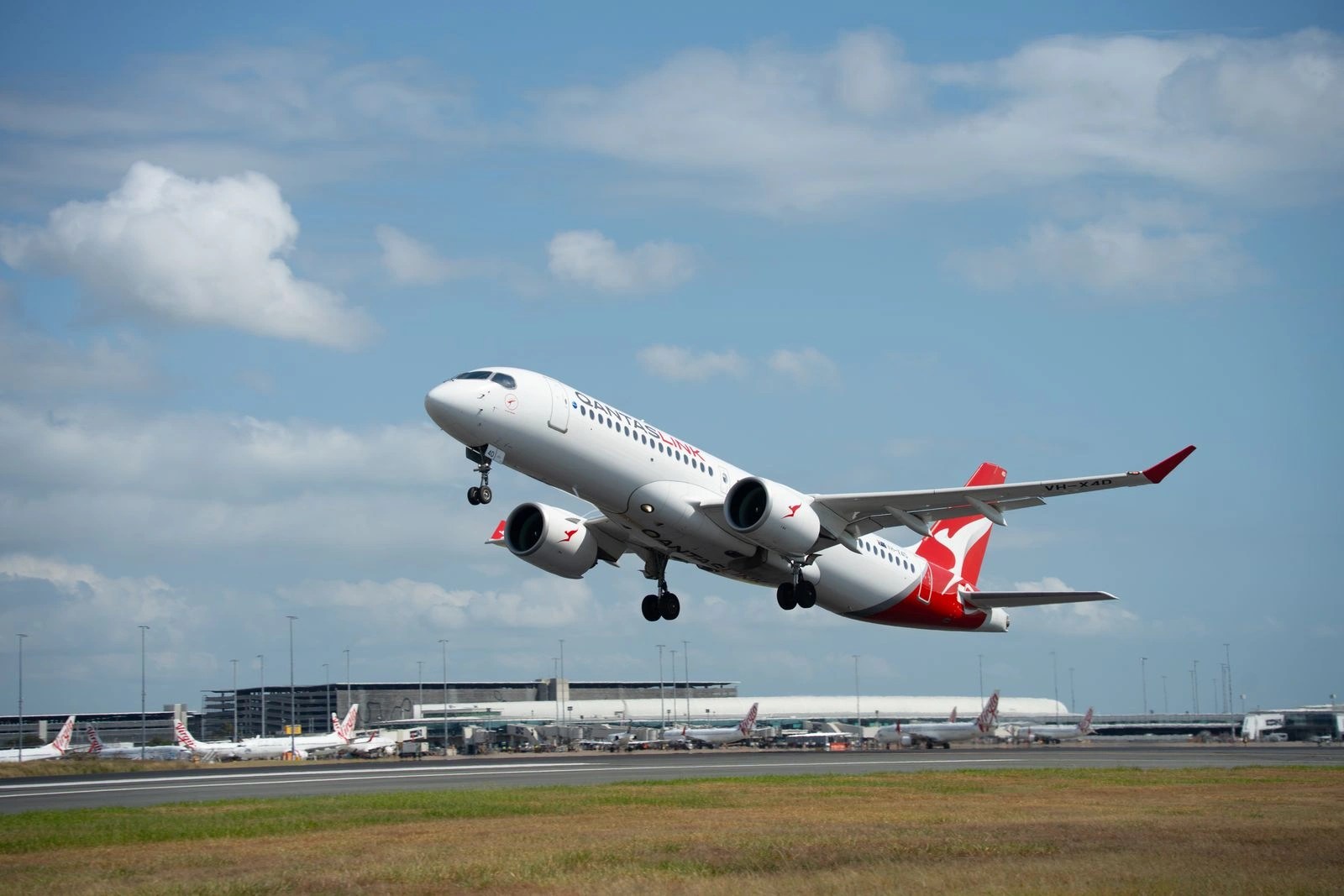 Qantas A220 First International Flight | Economy Plus Unveiled (2026)