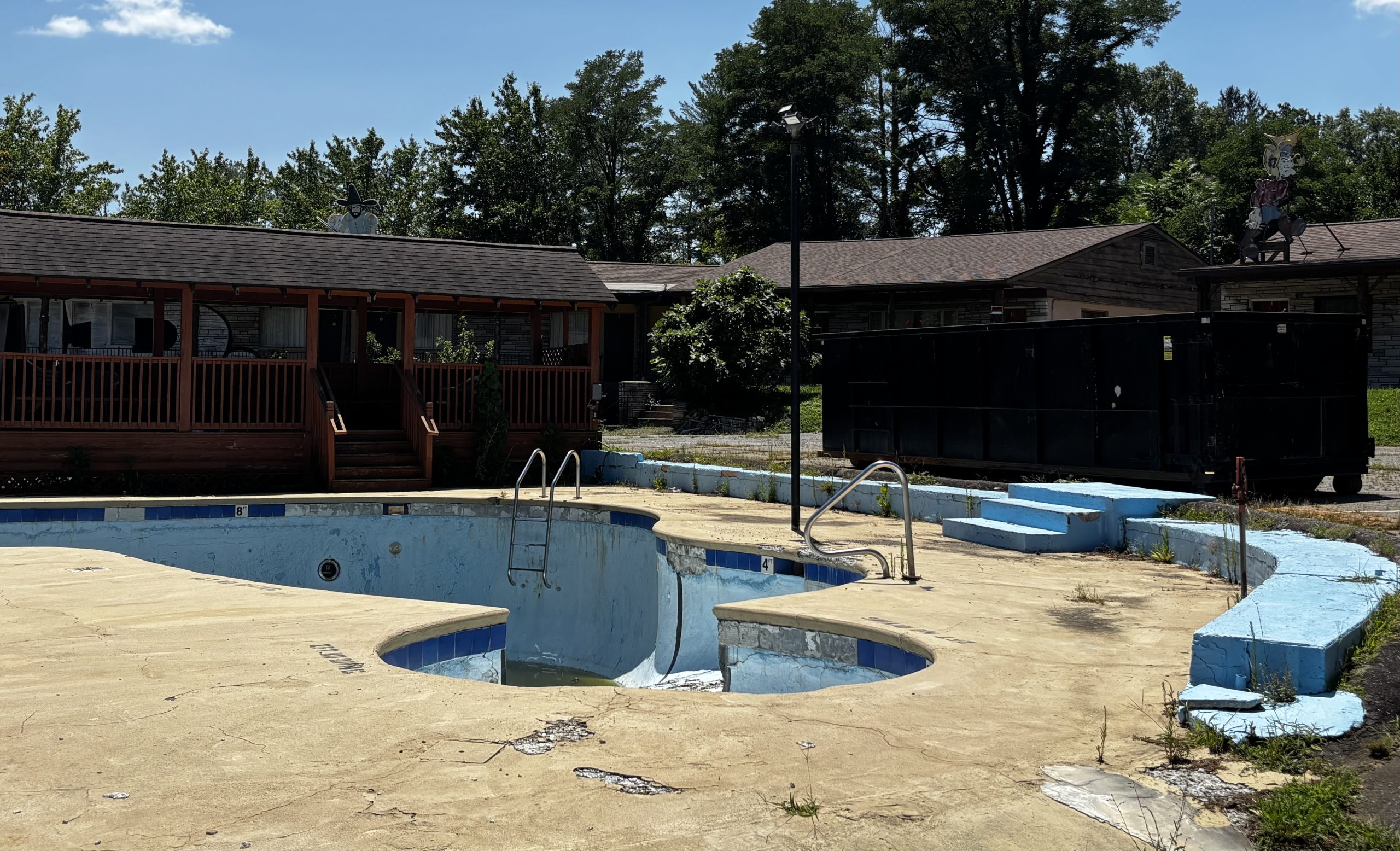 Sheetz Store Eyed for Site of Former Mountaineer Inn on Tunnel Road