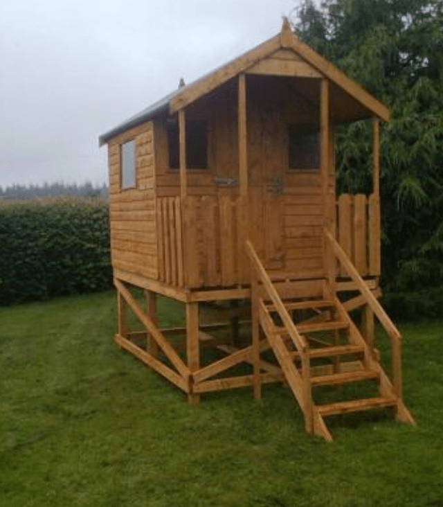 8ft x 6ft Rustic treehouse