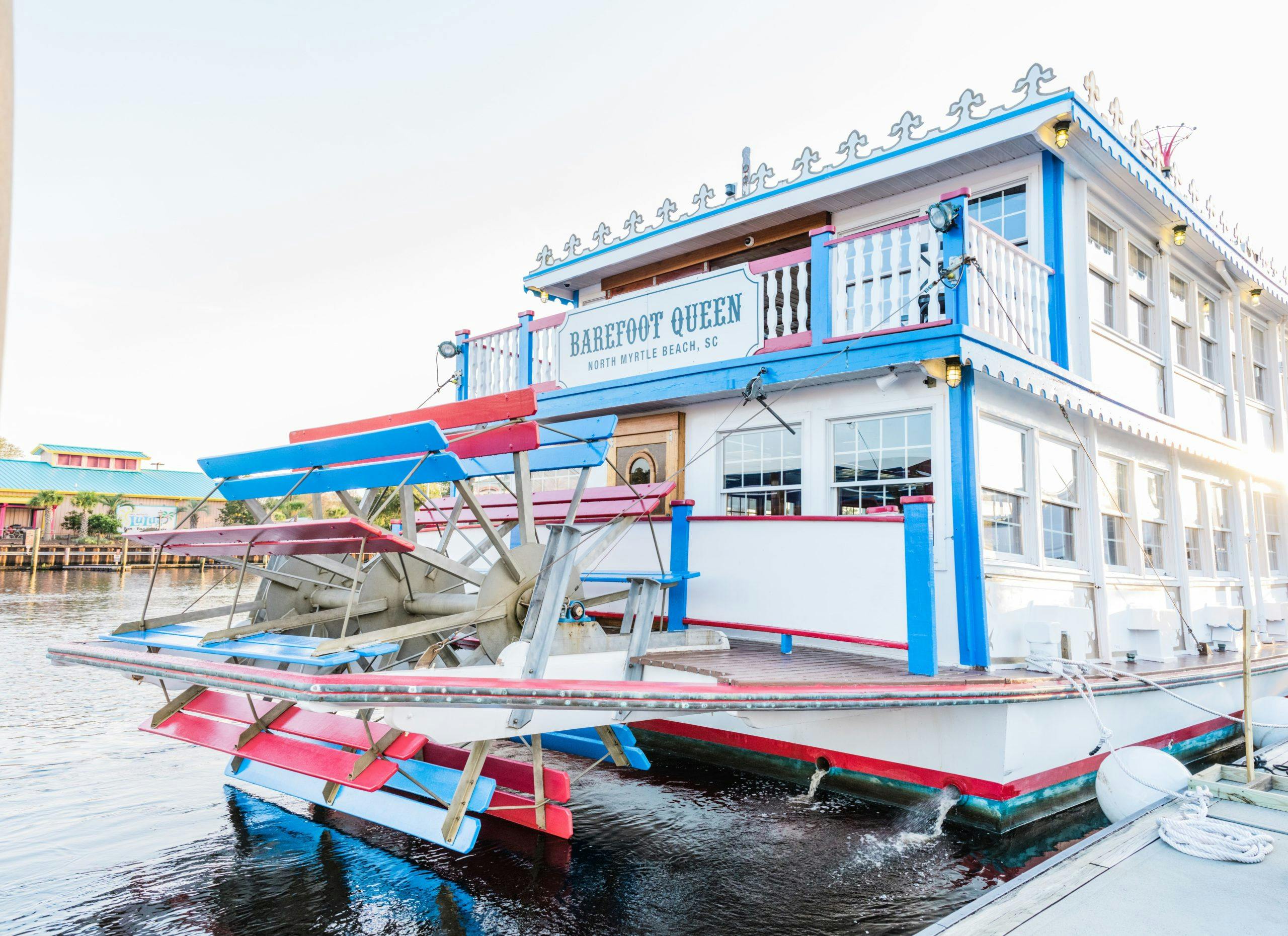Barefoot Queen Sightseeing Cruise