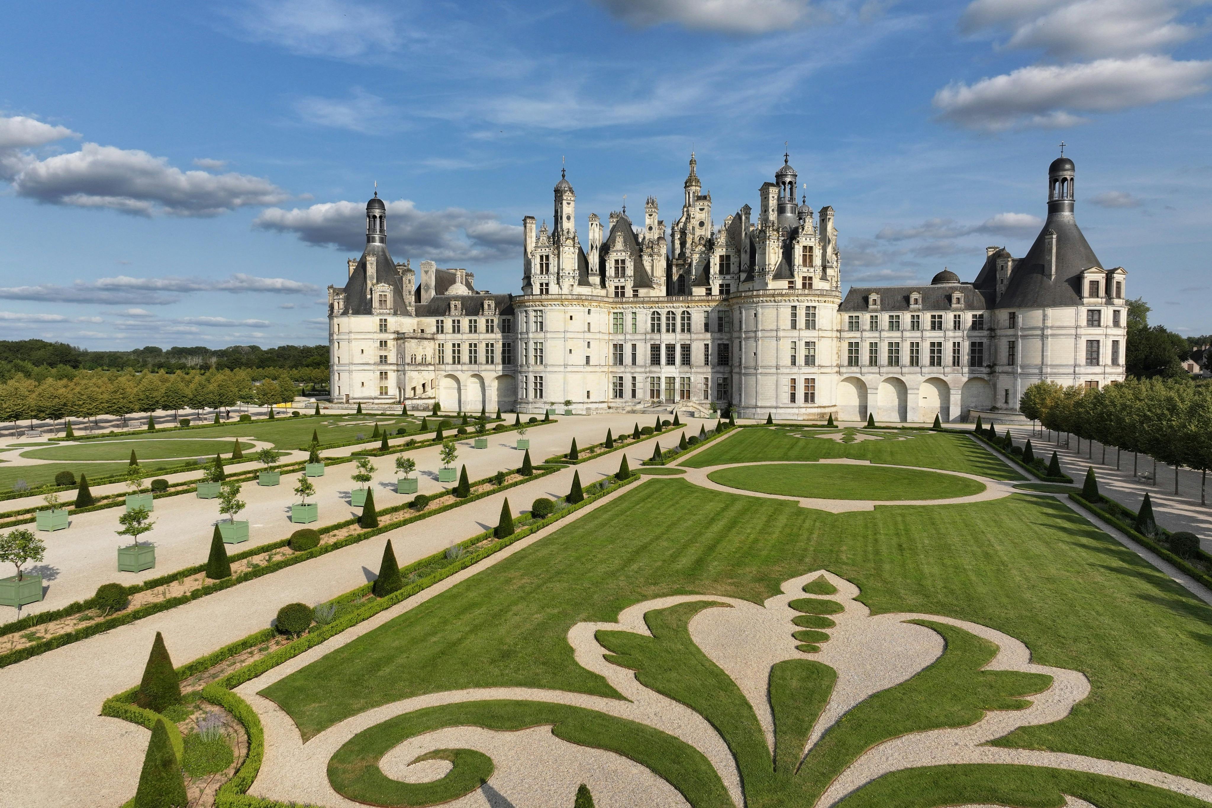 Loire Valley: Day Trip with Entry to 3 Castles