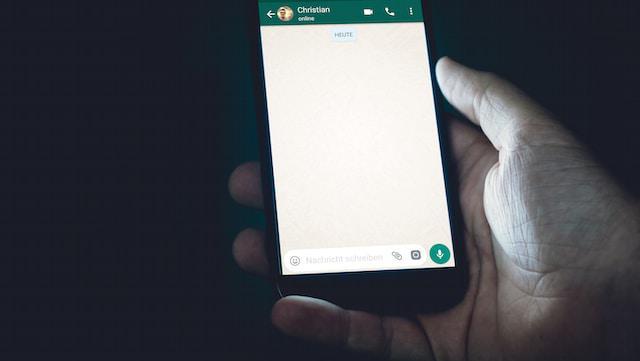 Chat Whatsapp Terhapus? Ini Cara Mengembalikannya di Android dan Iphone