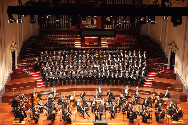 Symphonic Orchestra - Unleashing Financial Symphony