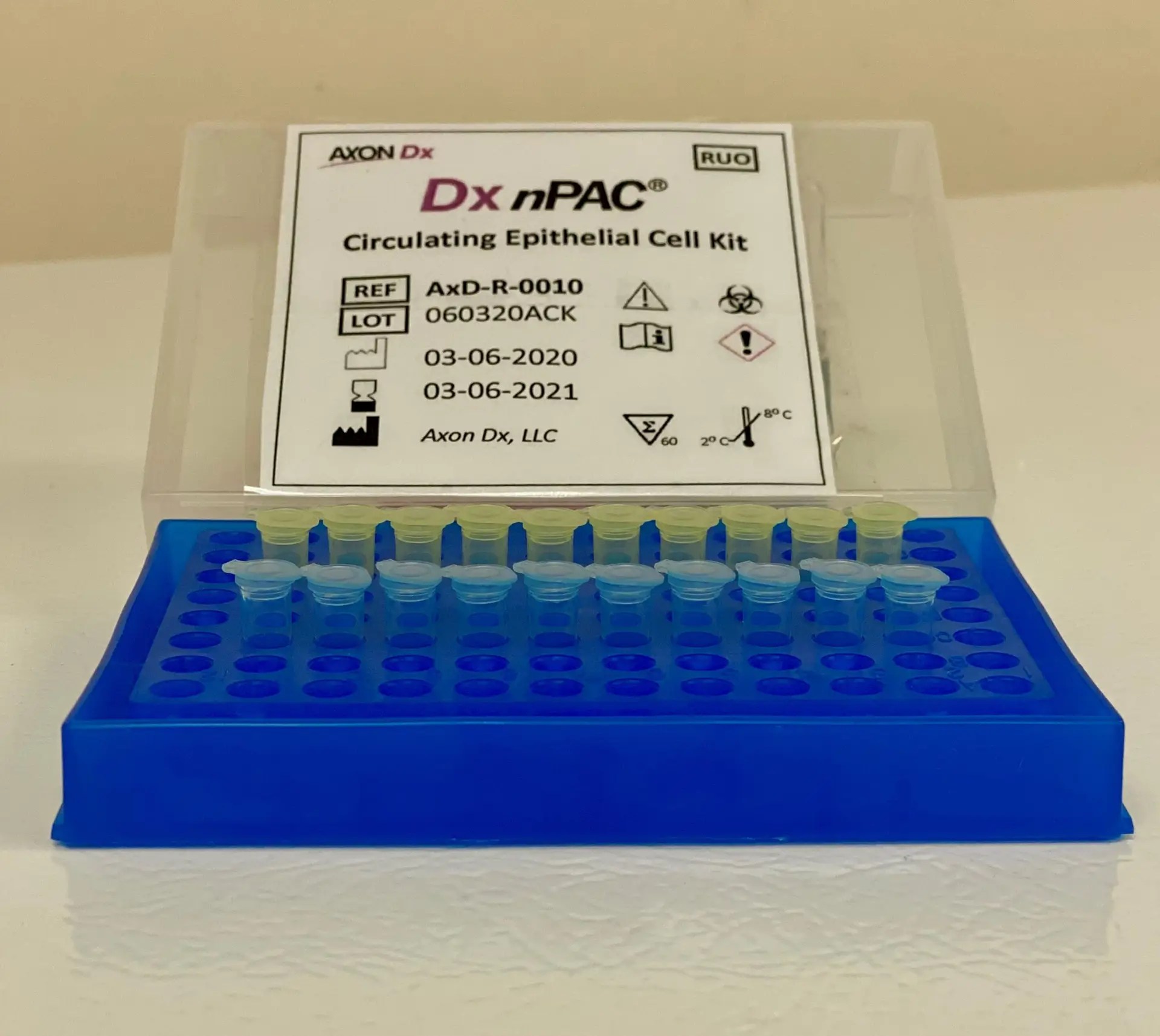 nPac point‑of‑care diagnostic device with circulating tumor cell sample