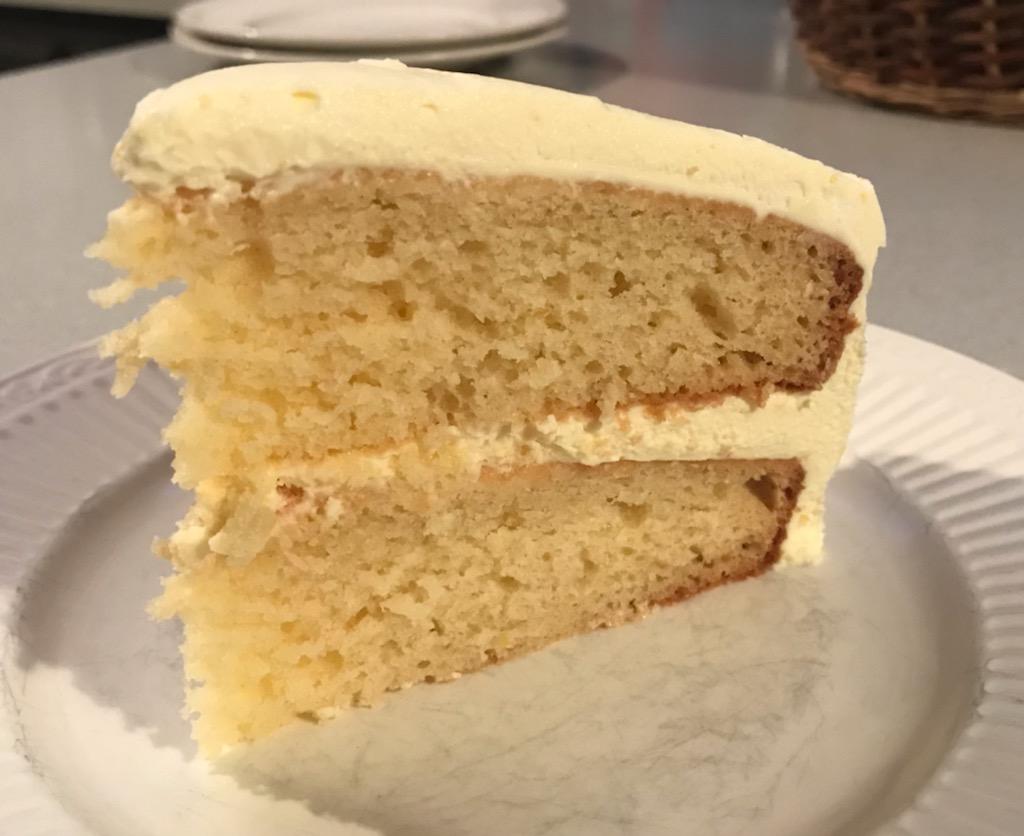 Week 32: Limoncello Cake