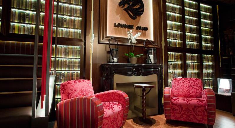 Located in geneva, drake longchamp swiss quality hotel is near a metro station and near the beach. Drake Longchamp Geneva Switzerland Hotelbama