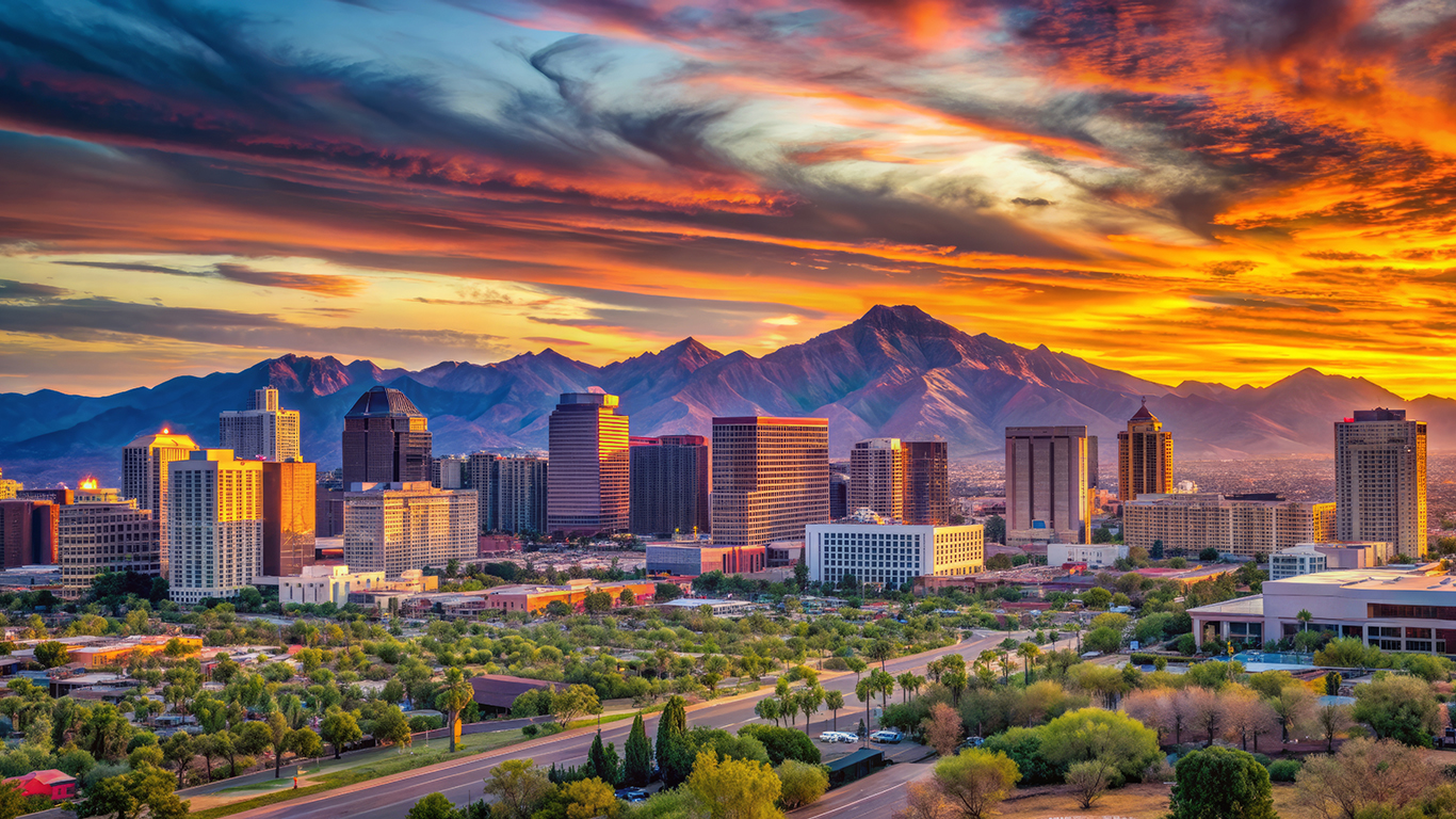 Arizona's Economic Outlook: Slow Growth and Housing Challenges (2026)