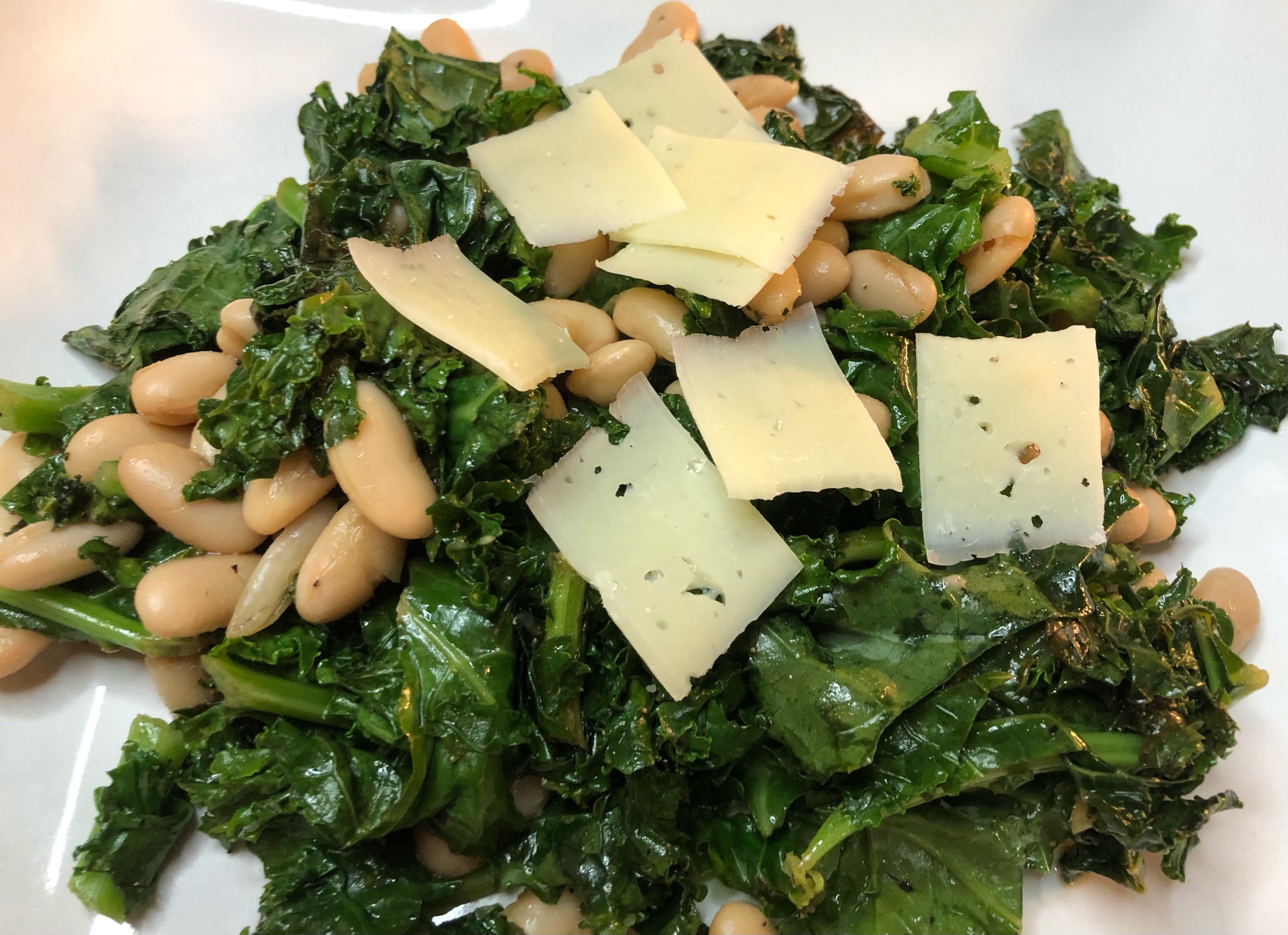 kale bean salad
