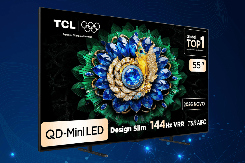 Smart TV TCL 55 Polegadas QLED Mini LED 4K exibindo imagens vibrantes com alto contraste em uma sala de estar.
