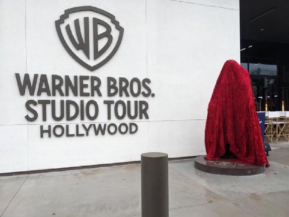 Wonder Woman y su imponente estatua en bronce